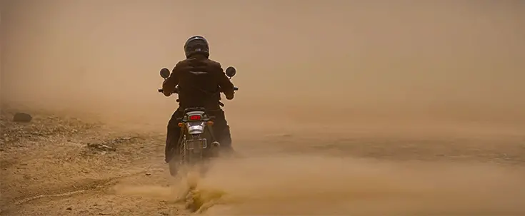 Grand Traverse: Motorcycling in Himalaya gallery image